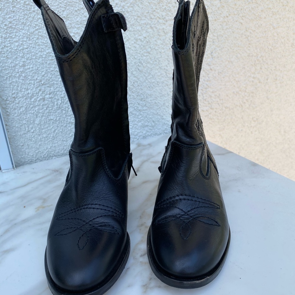 Kids Zara Black leather cowboy boots